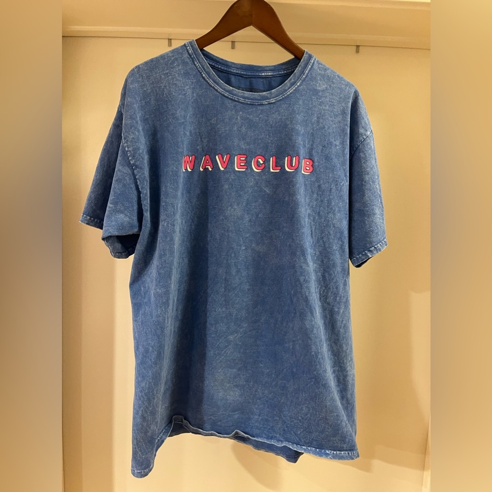 Pink Dolphin - Wave Club RetroWashed Tee